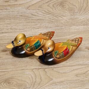 Wooden Mandarin Ducks 1 Pair Hand Carved Figures Miniature Decor Art Sculpture